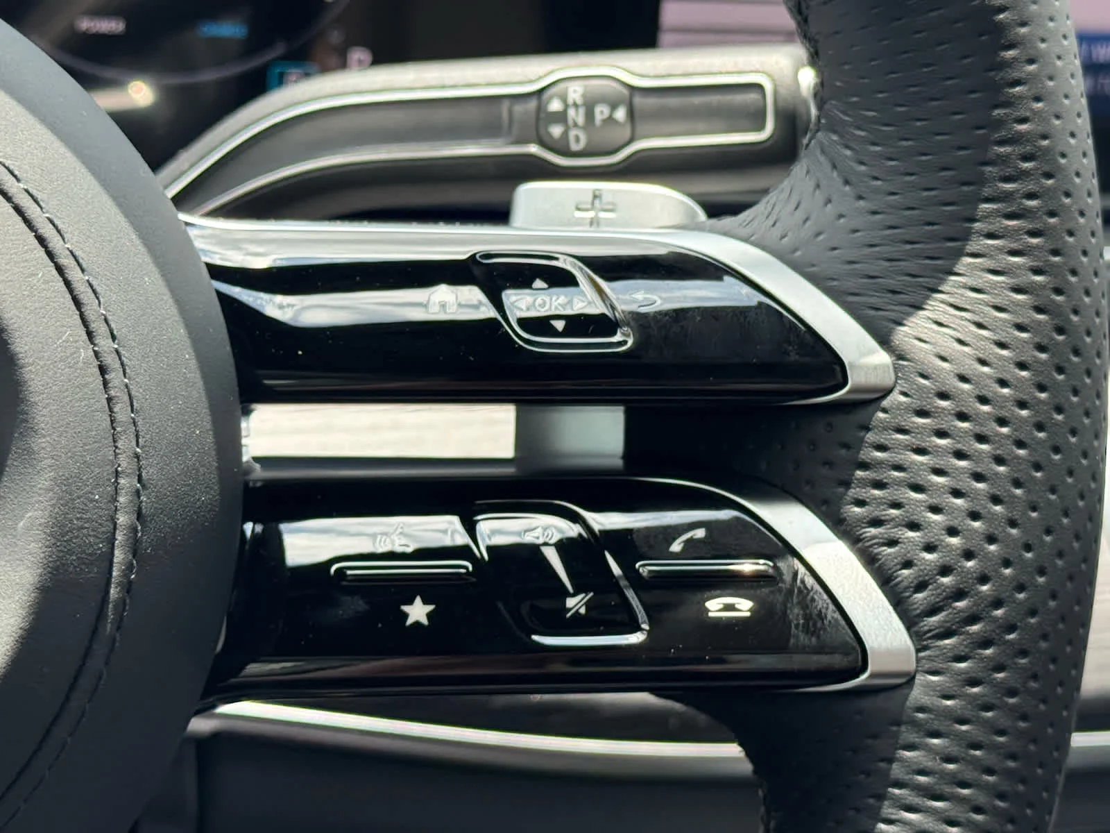 New 2026 Obsidian Black Metallic Mercedes-Benz GLS 450 image 31