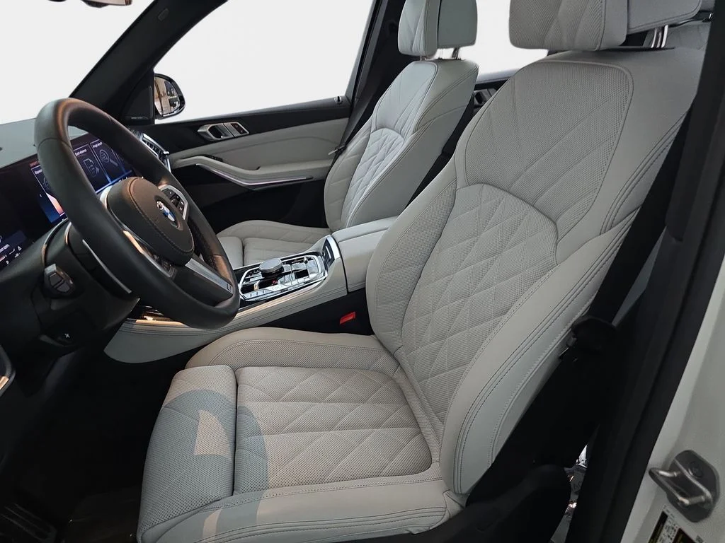 Used 2026 Alpine White BMW xDrive40i image 18