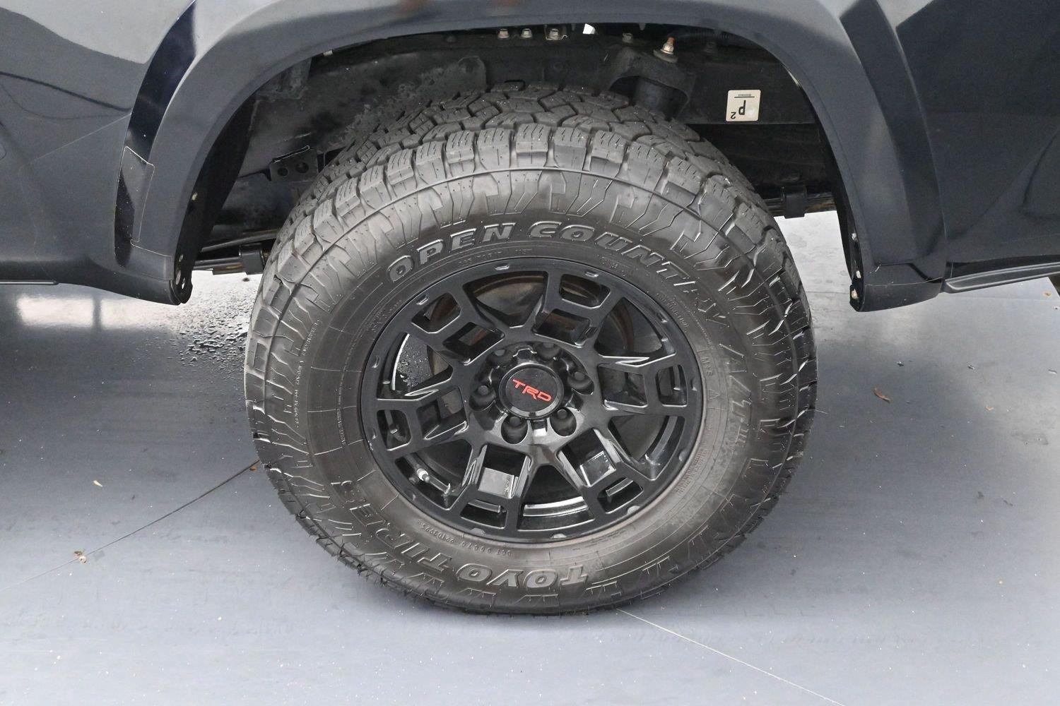 Used 2019 Midnight Black Metallic Toyota SR5 image 26