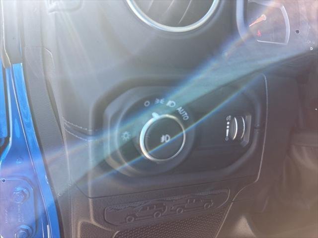 2025 Jeep Wrangler 4-Door Sahara - Photo 39