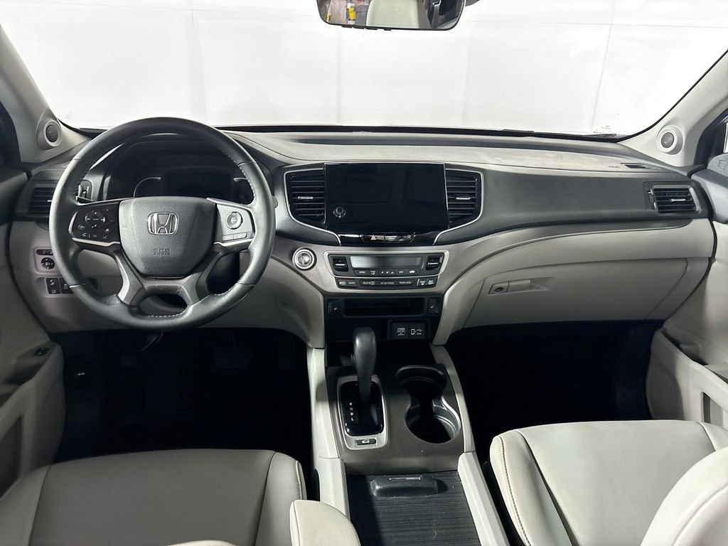 Used 2020  Honda EX-L image 12