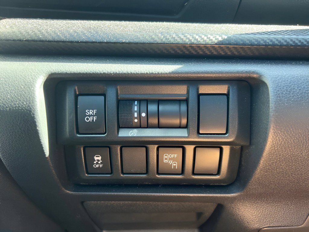 Used 2018 Quartz Blue Pearl Subaru 2.0i Premium image 26