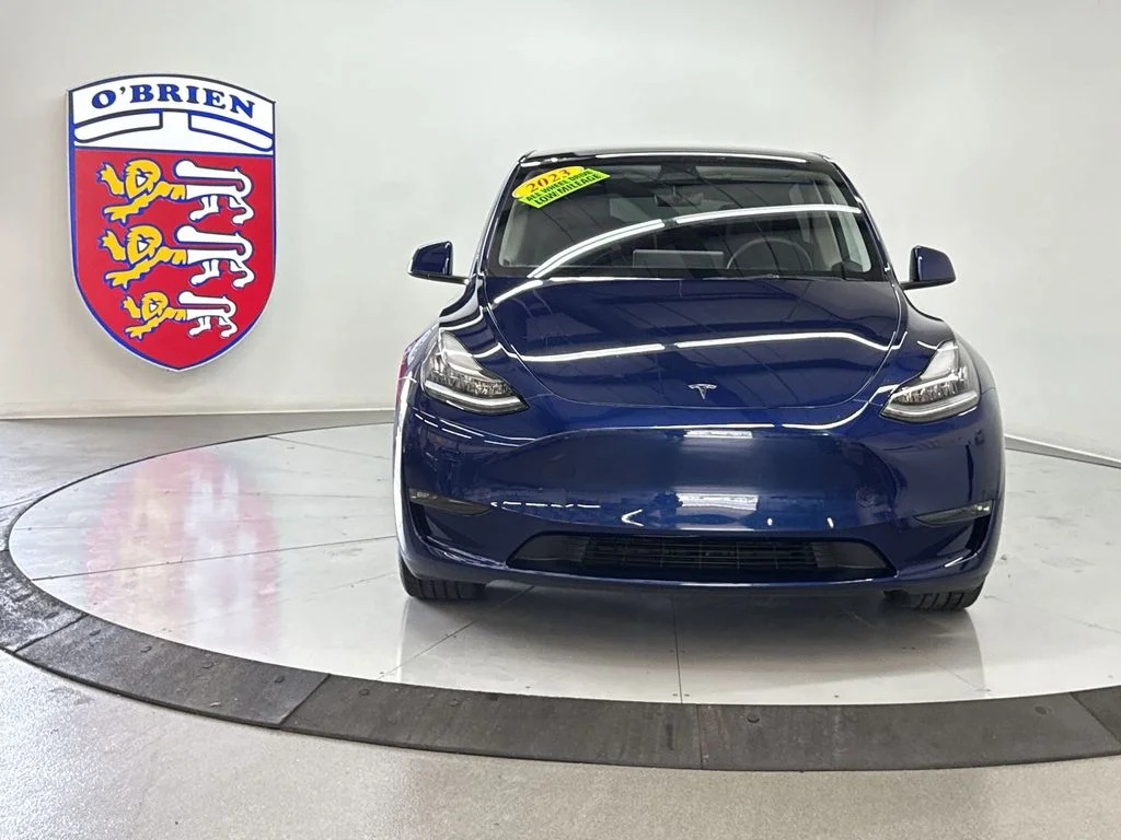 Used 2023 Deep Blue Metallic Tesla Long Range image 10