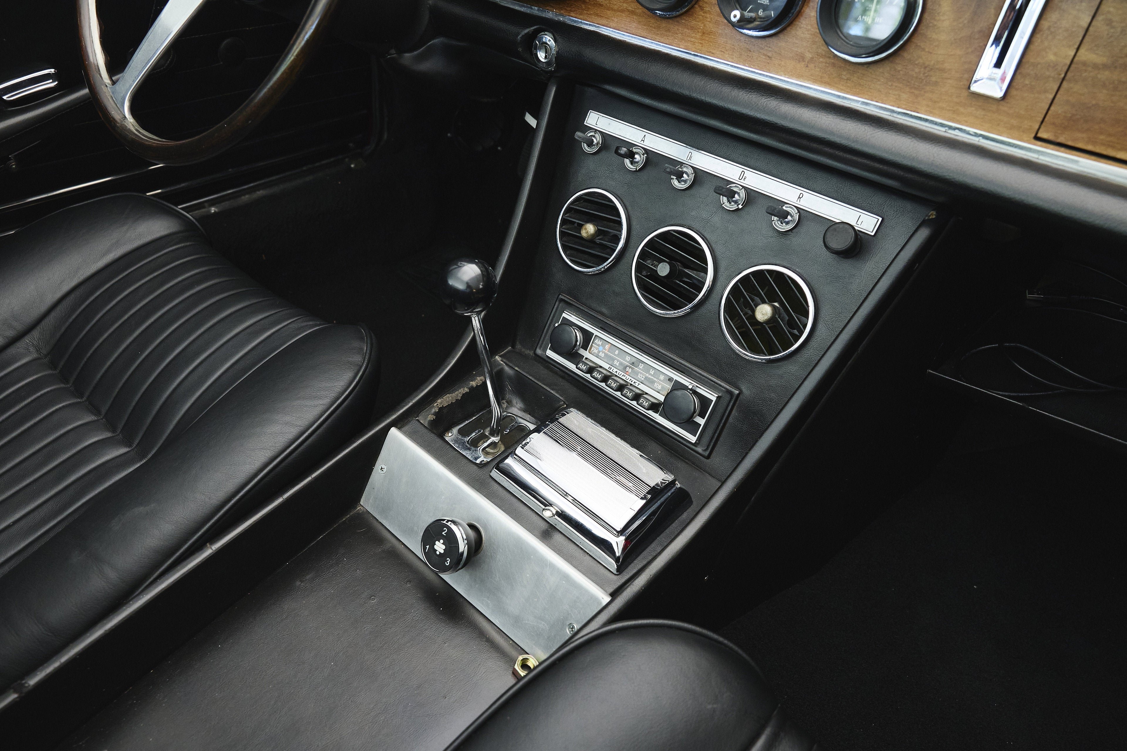 Used 1967 Rosso Ferrari  image 41
