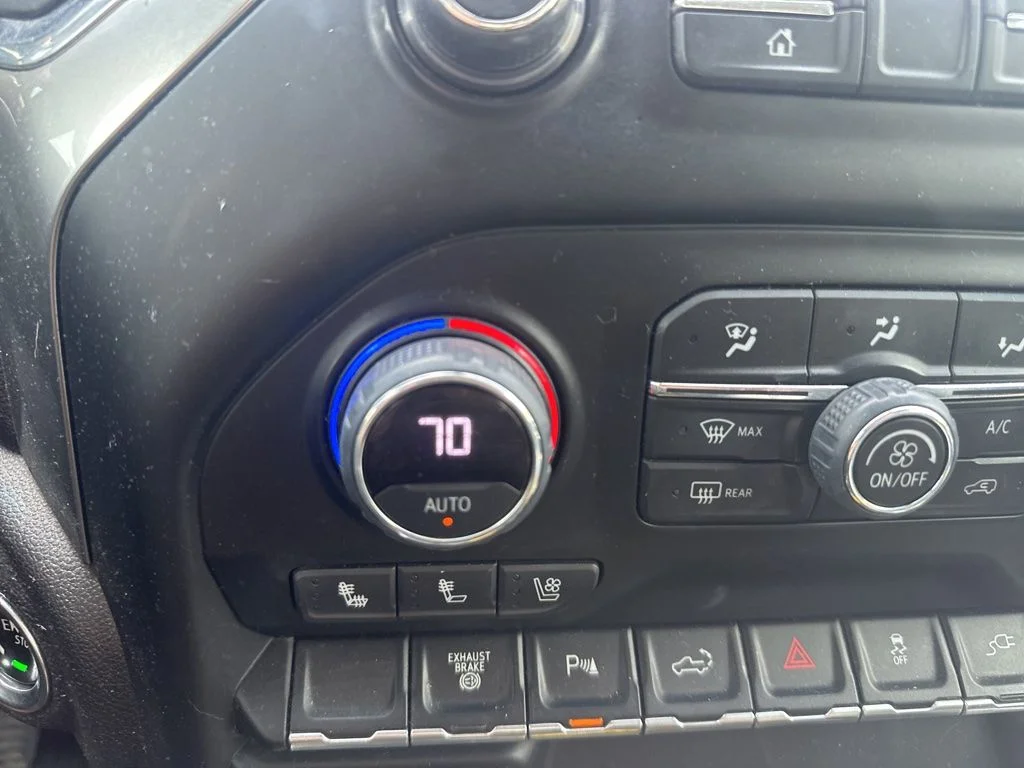 Used 2022 Red Chevrolet LTZ image 21