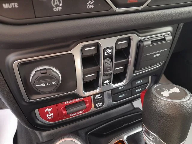 Used 2024 Black Jeep Rubicon image 24