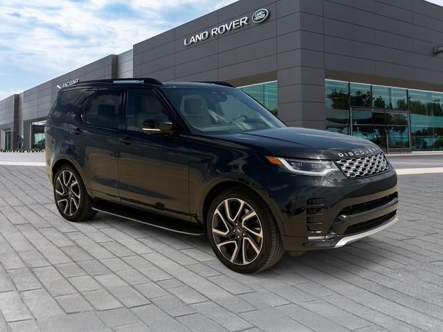 Used 2024  Land Rover Metropolitan Edition image 7