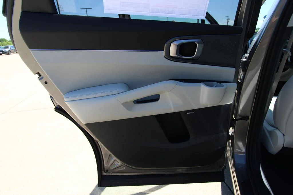 New 2026 Volcanic Sand Kia EX image 43