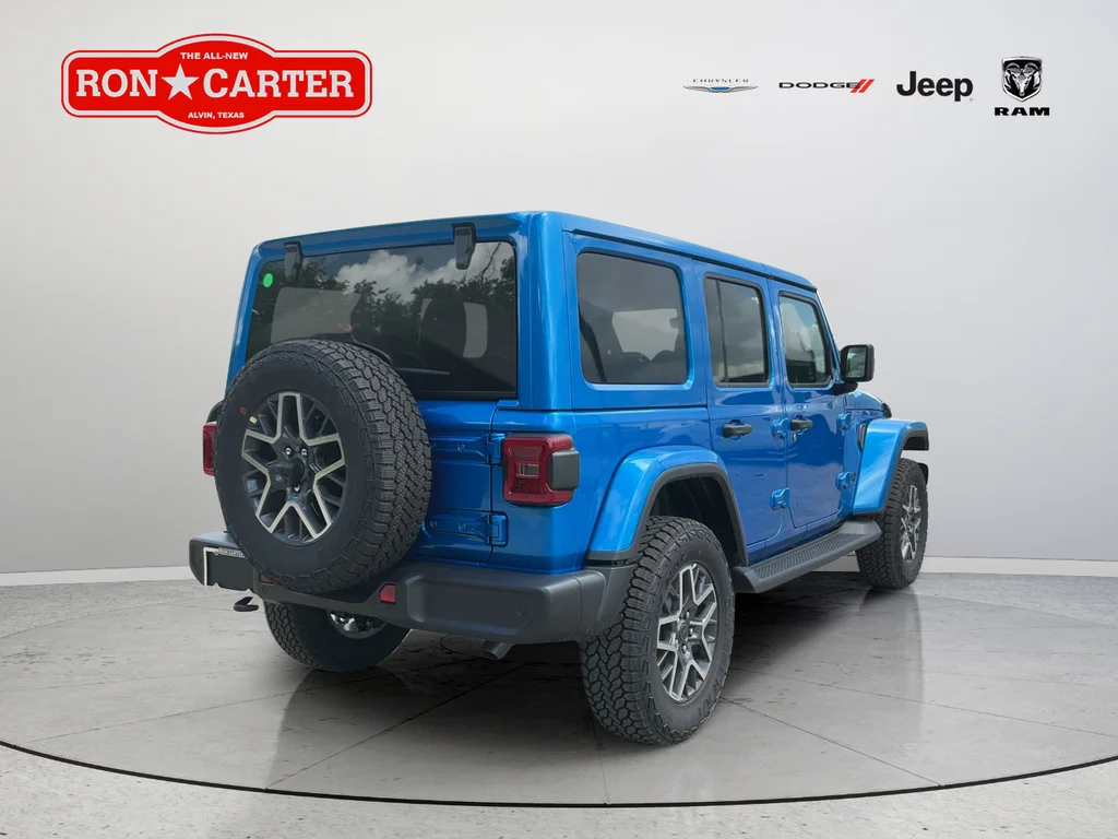New 2026 Hydro Blue Pearl-Coat Exterior Paint Jeep Sahara image 6