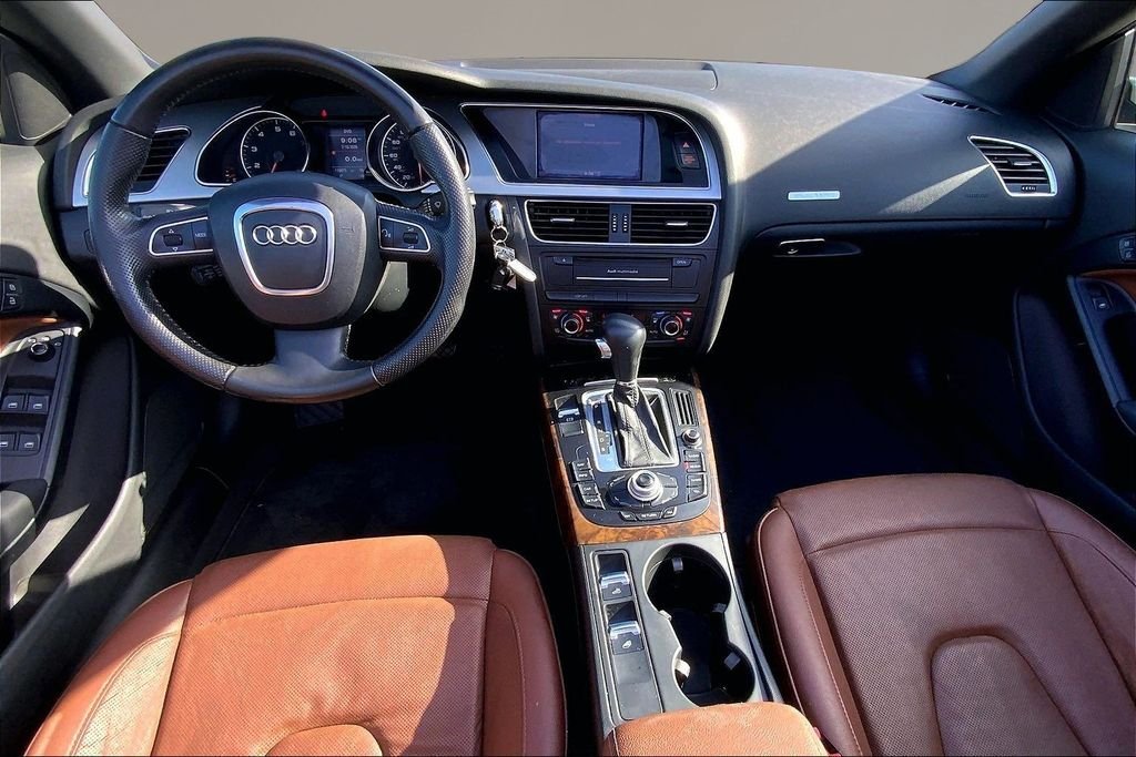 Used 2010 Arum Beige Metallic/Brown Roof Audi 2.0T Premium image 15