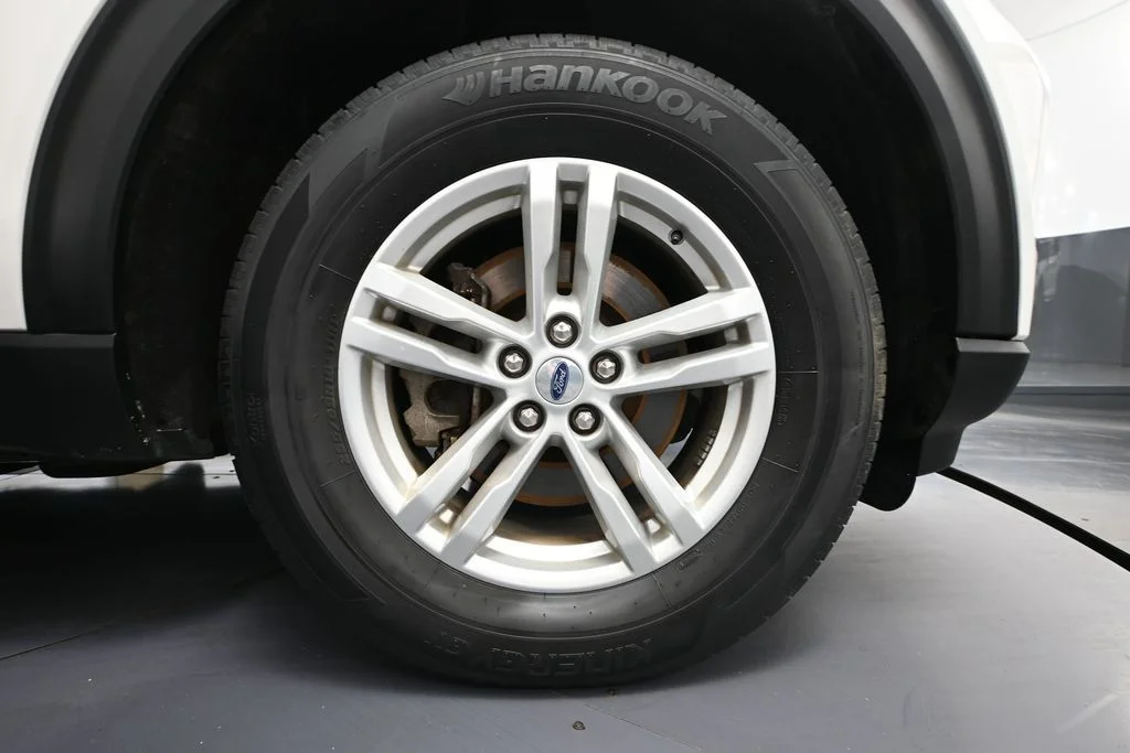 Certified Used 2022 White Ford XLT image 16