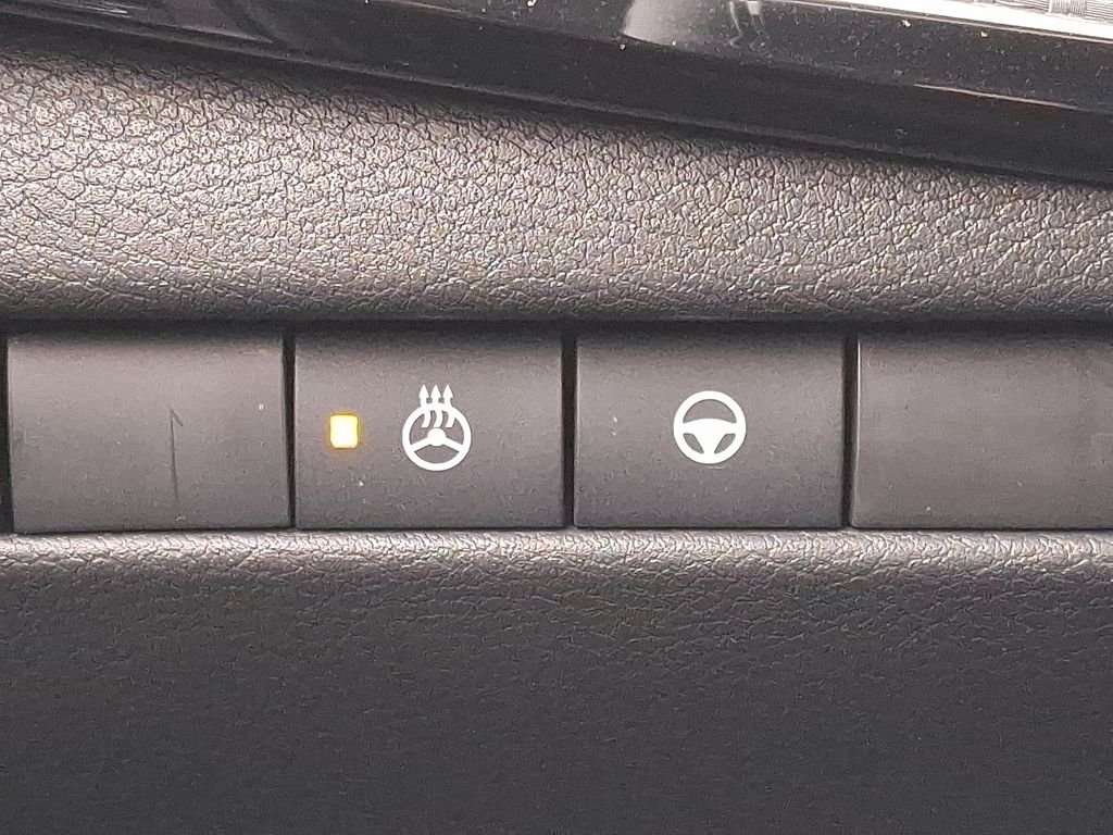 2026 Nissan KICKS SR AWD - Photo 18