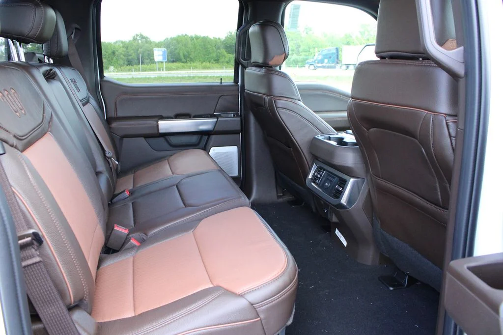New 2026 Star White Metallic Tri-Coat Ford F-350® King Ranch® image 21