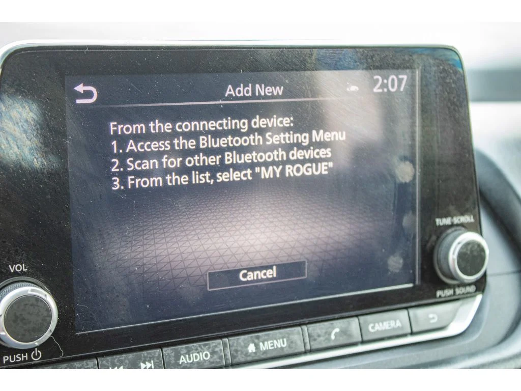 Used 2024 Everest White Pearl Nissan SV image 41