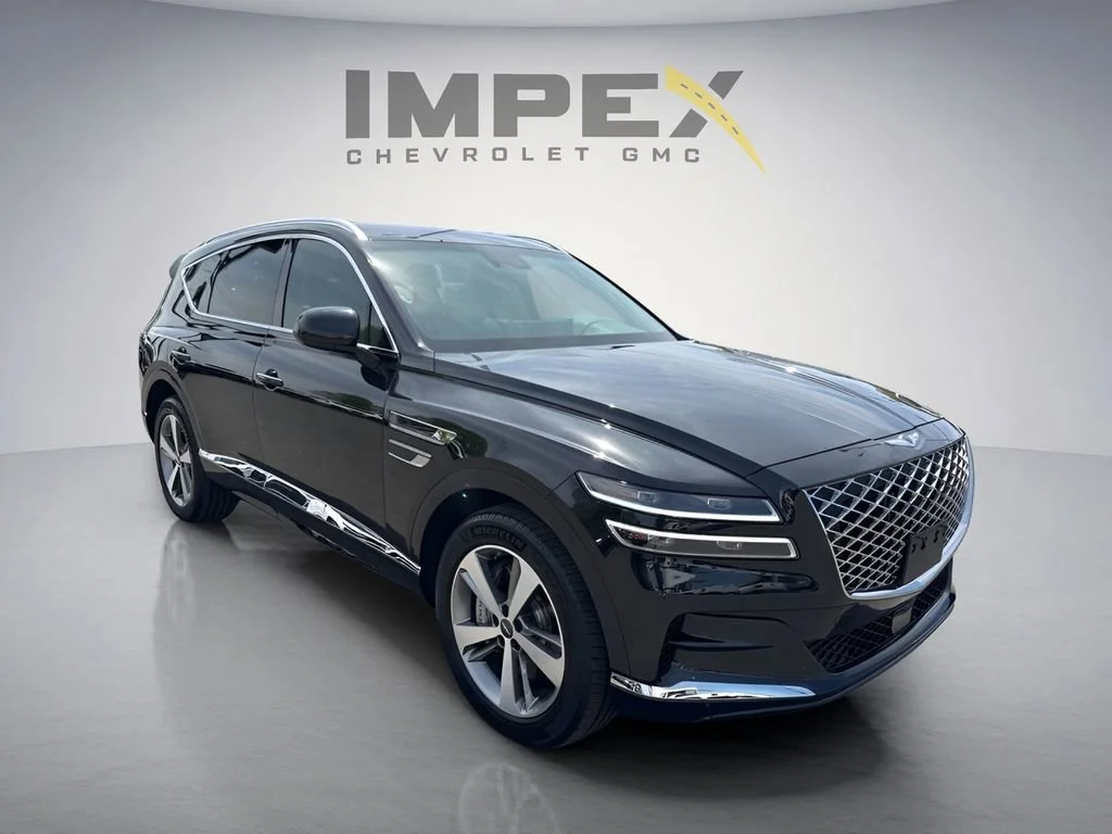 Used 2023  Genesis  image 7