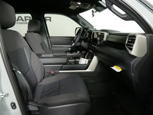 2026 Toyota Tundra SR5 - Photo 15