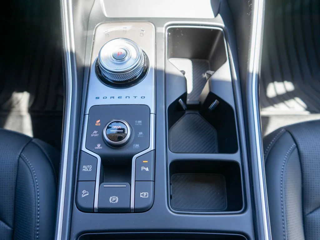 New 2026 Mineral Blue Kia EX image 28