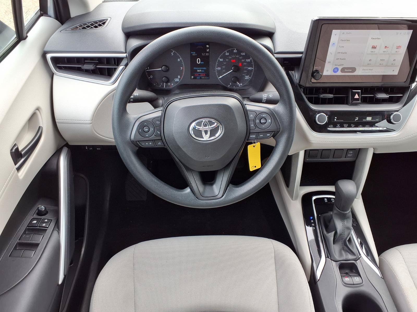 Used 2024 Sonic Silver Toyota L image 5