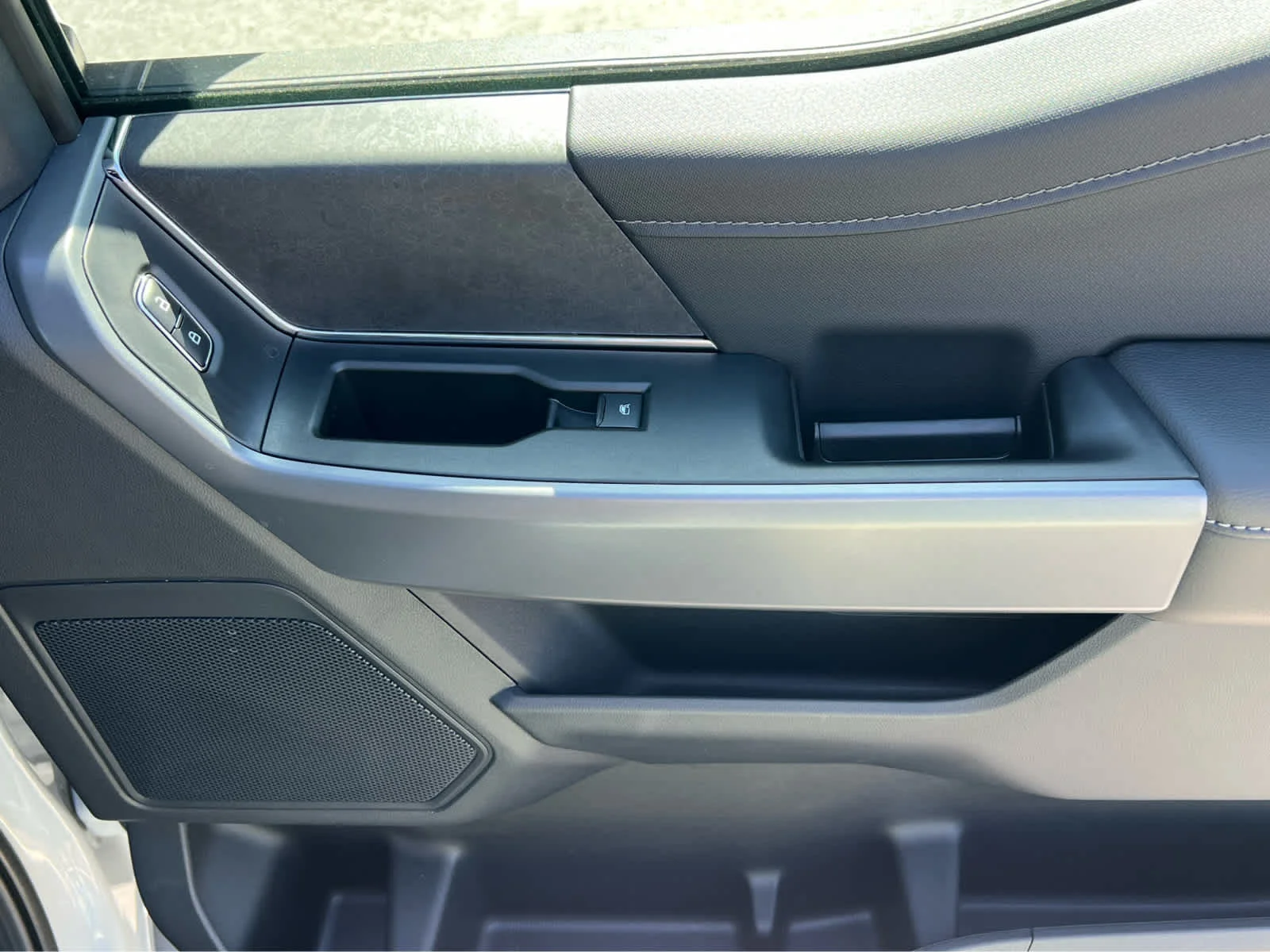 New 2026 Avalanche Ford XLT image 19