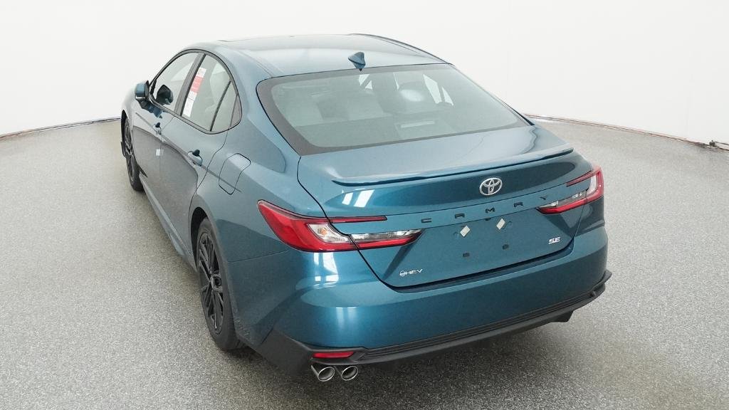 New 2026 Ocean Gem Toyota SE image 21