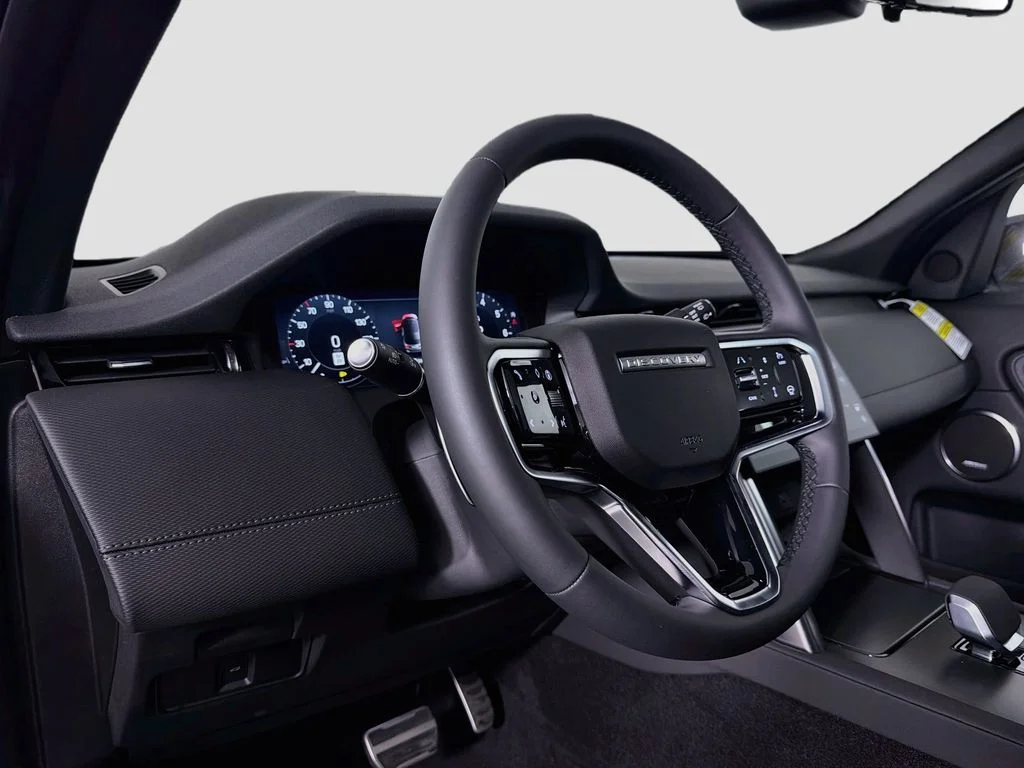 New 2026 Fuji White Land Rover Landmark image 9