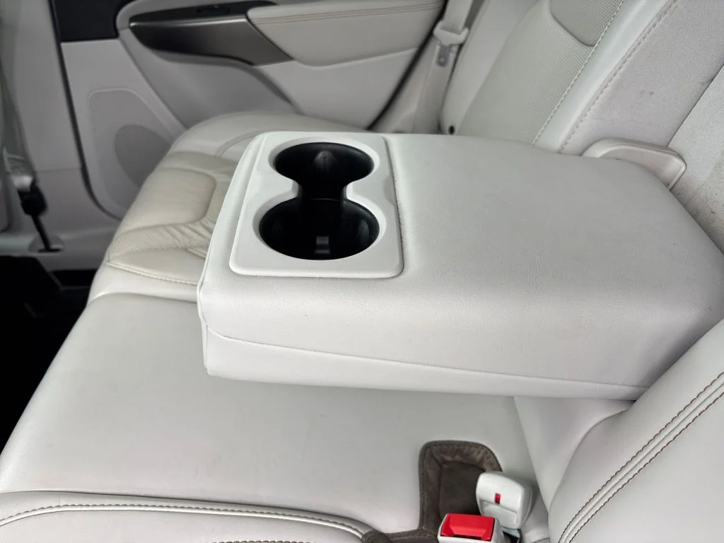 Used 2019 Gray Jeep Limited image 36