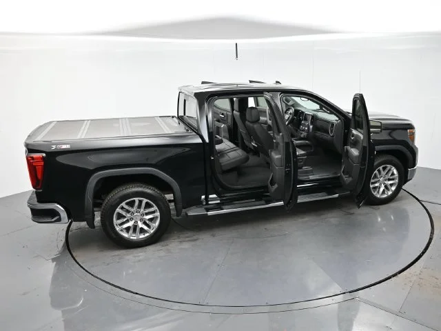 Used 2019 ONYX BLACK GMC SLT image 44