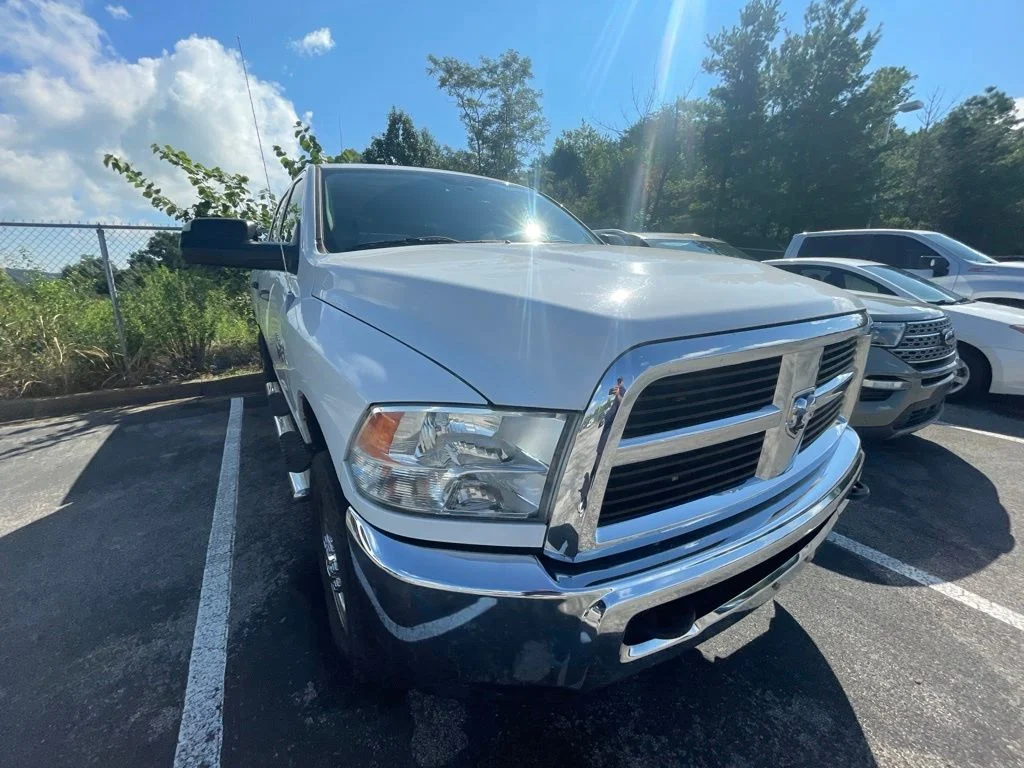 Used 2012 White Ram ST image 7