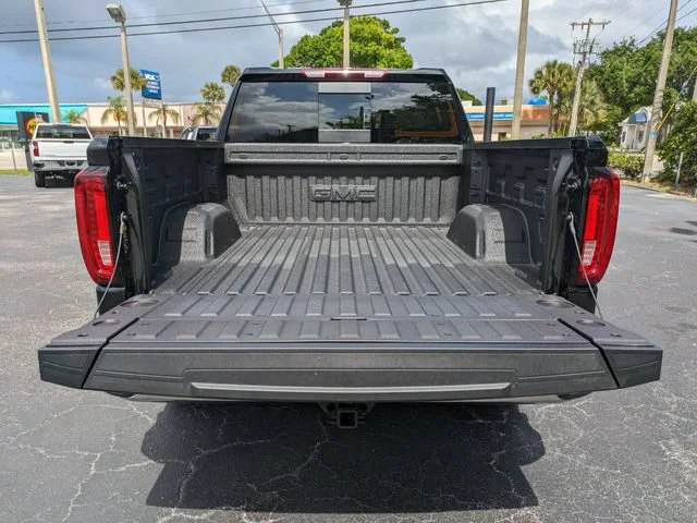 2026 GMC Sierra 1500 SLT - Photo 13