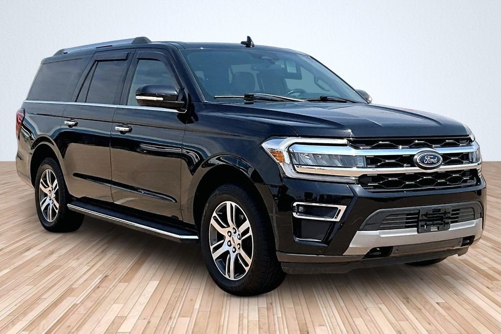 Used 2022 Black Ford Limited image 9