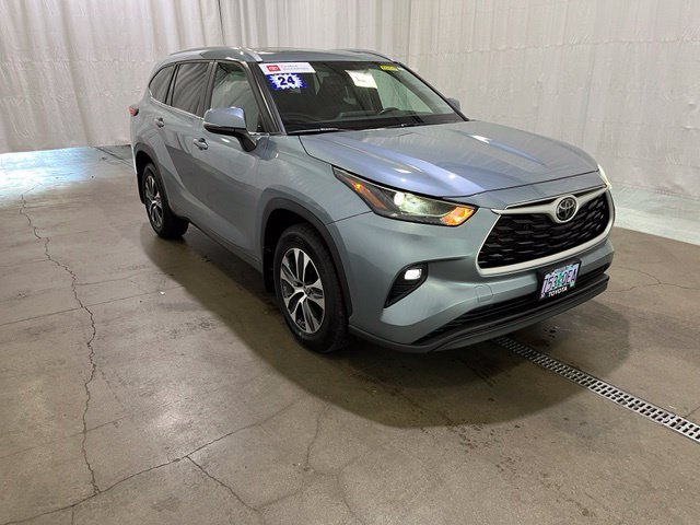 2024 Toyota Highlander