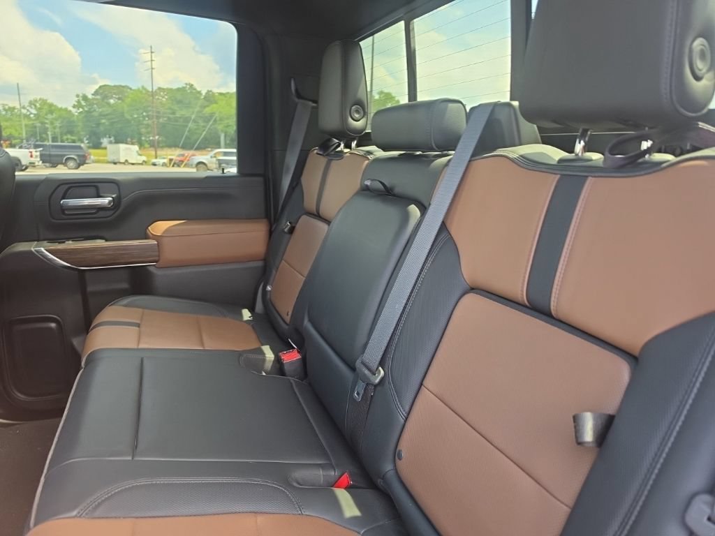 Used 2023 SUMMIT WHITE Chevrolet High Country image 29