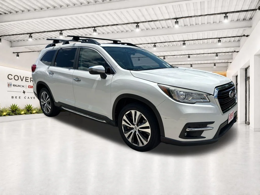 2019 Subaru Ascent Touring's photo
