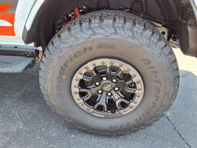 New 2026 Oxford White Ford Raptor image 5