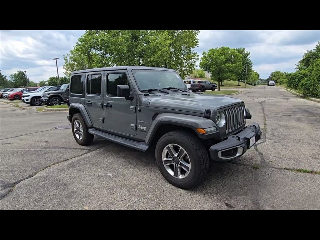 Certified Used 2018 Gray Jeep Unlimited Sahara image 9