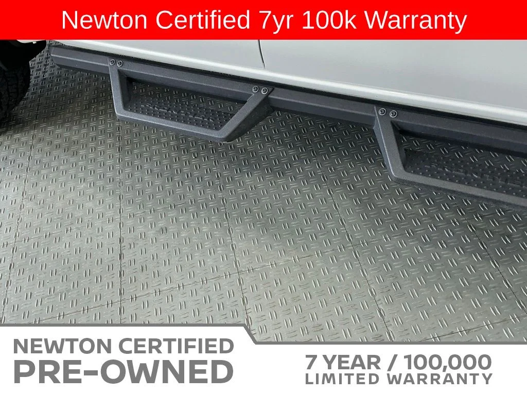 Certified Used 2023 Glacier White Nissan PRO-4X image 29