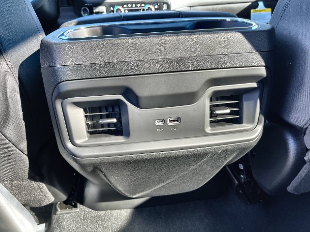 2026 Chevrolet Silverado 1500 photo 30 of 41