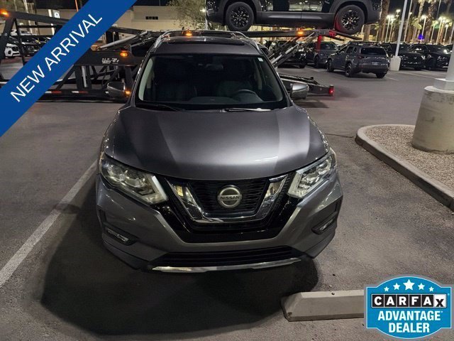 Used 2019 Gun Metallic Nissan SL image 19