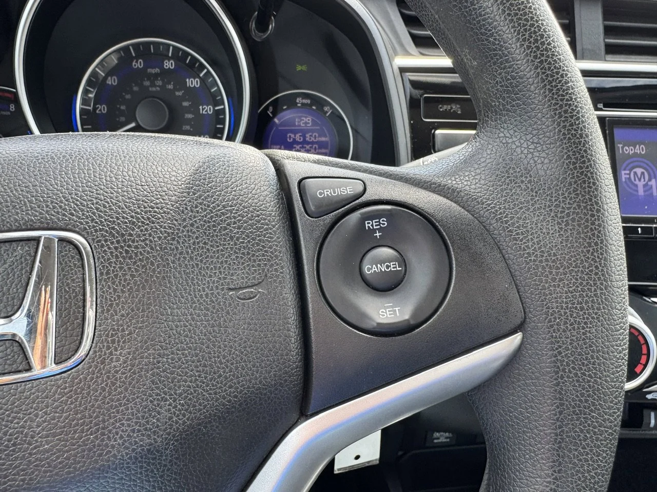 Used 2017 Red Honda LX image 27