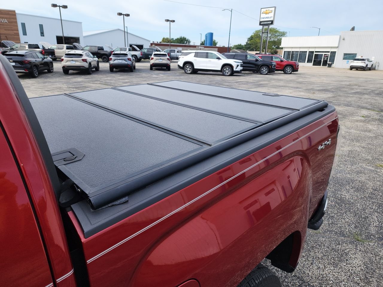 Used 2016 COPPER RED METALLIC GMC 4WD SLE image 25
