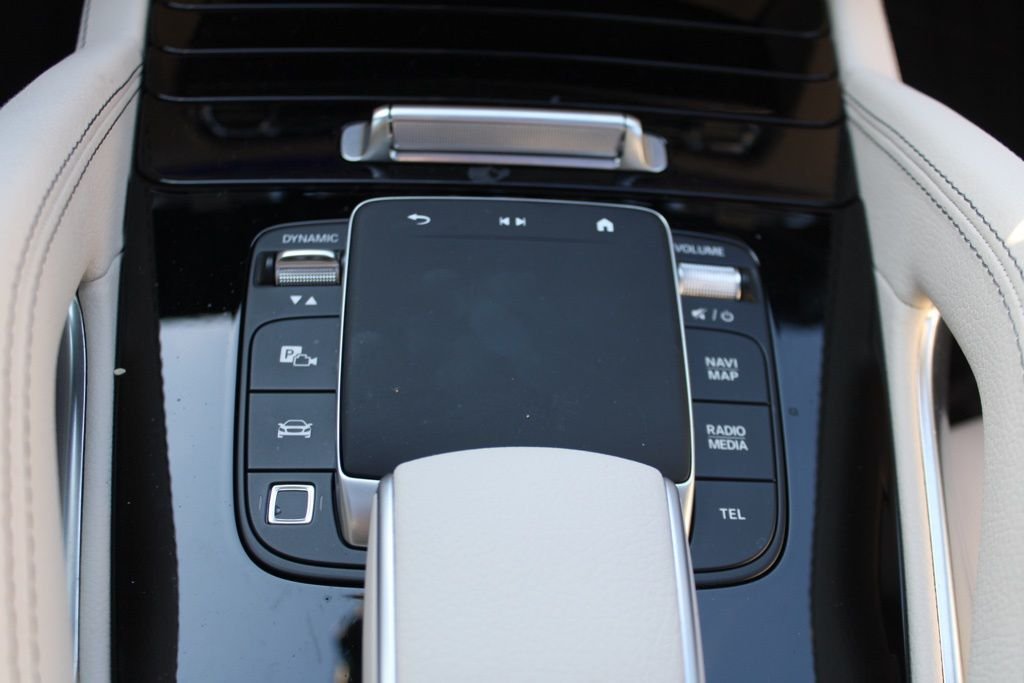 Certified Used 2025 White Mercedes-Benz GLE 450 image 30