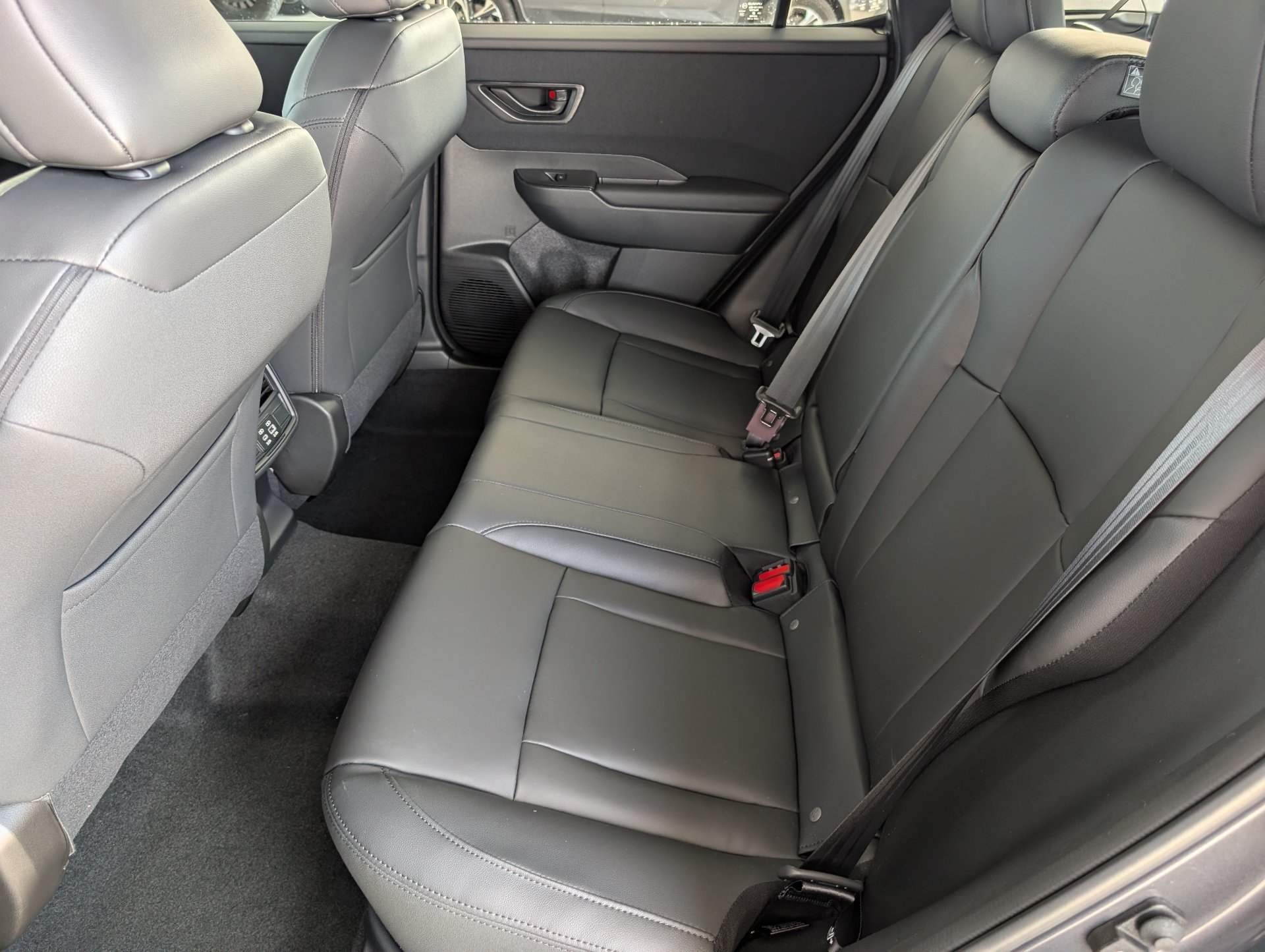 New 2026 MAGNETITE GRAY METALLIC Subaru Premium image 27