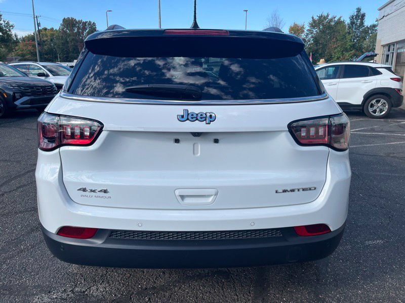 Used 2024 White Jeep Limited image 6