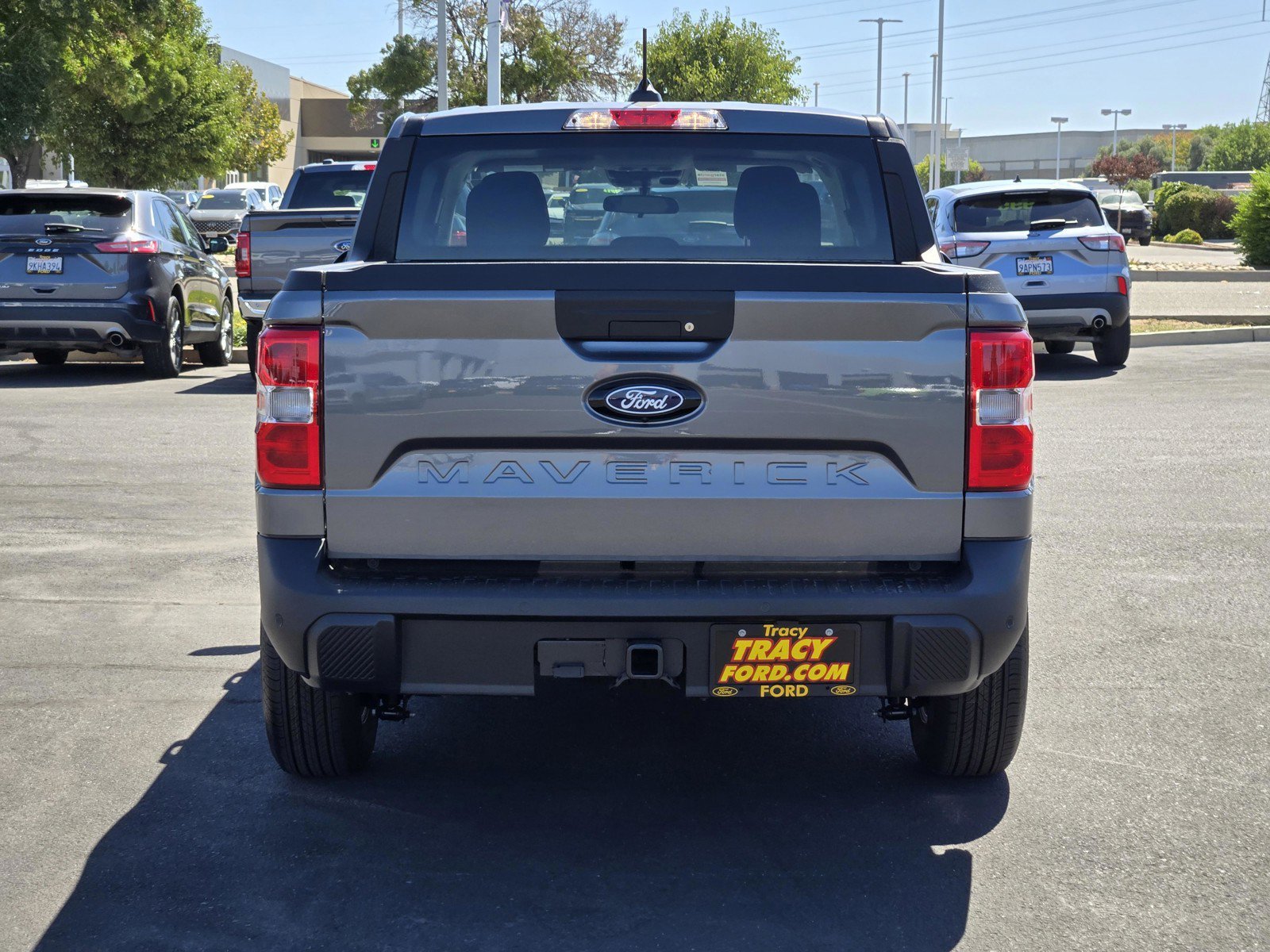 New 2026 Carbonized Gray Metallic Ford XLT image 5