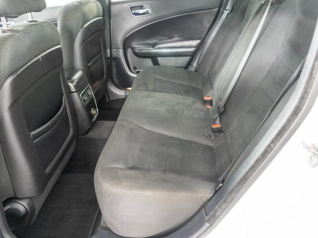 2014 Dodge Charger SE - Photo 11