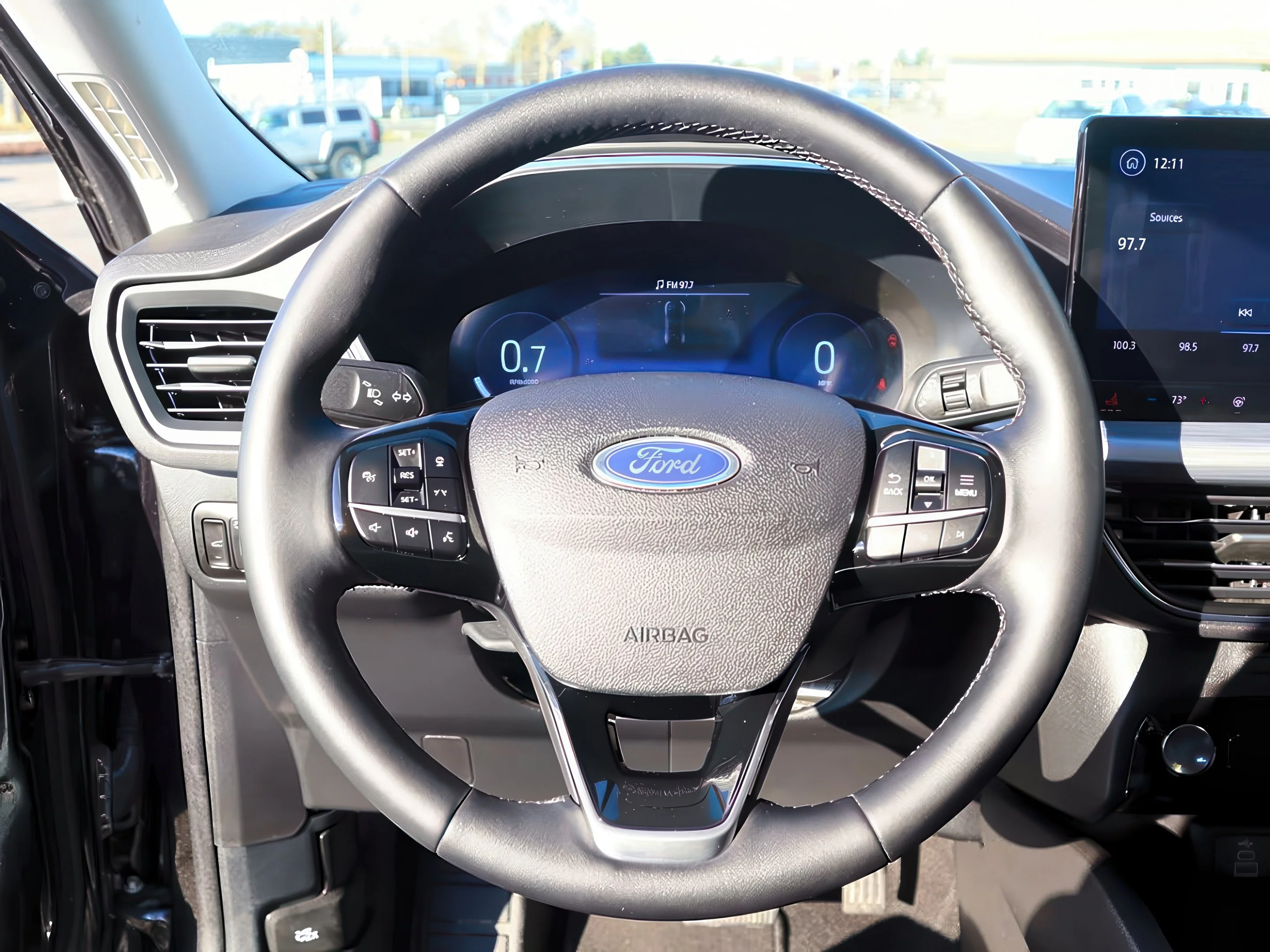 Used 2025 Agate Black Metallic Ford Platinum image 16