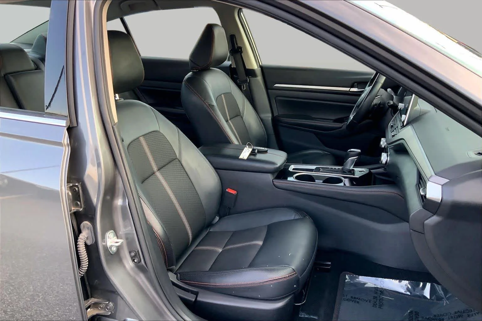 Used 2024 Gun Metallic Nissan 2.5 SR image 9