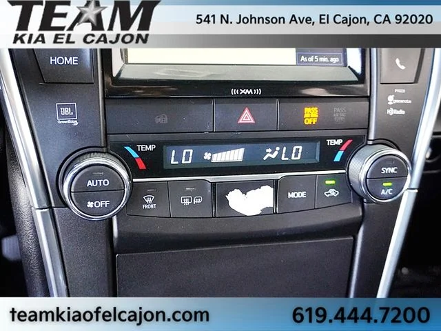Used 2017 Gray Toyota XSE image 27