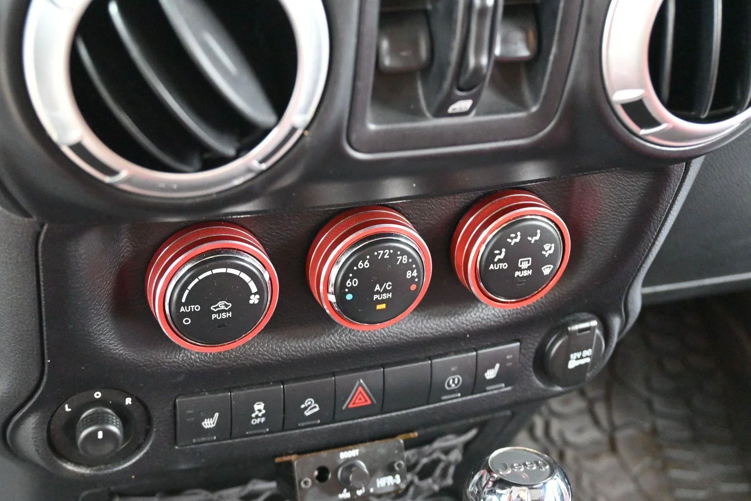 Used 2013 Anvil Jeep Rubicon 10th Anniversary image 18