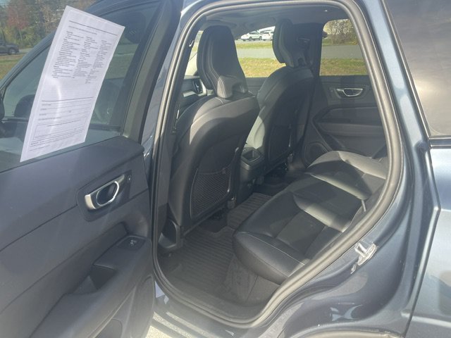 Used 2024 Blue Volvo Core Dark Theme image 8